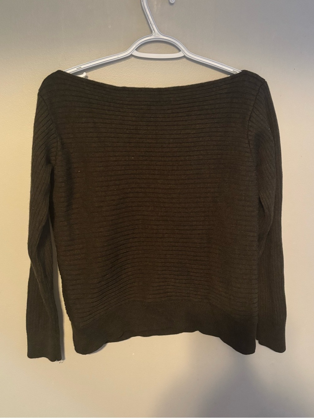 Aritzia Babaton Luc Sweater Boatneck Merino Wool Green Size Small Ribbed - Picture 5 of 7